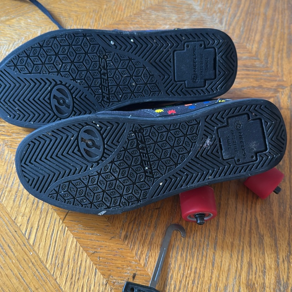 Heelys - Picture 4 of 11